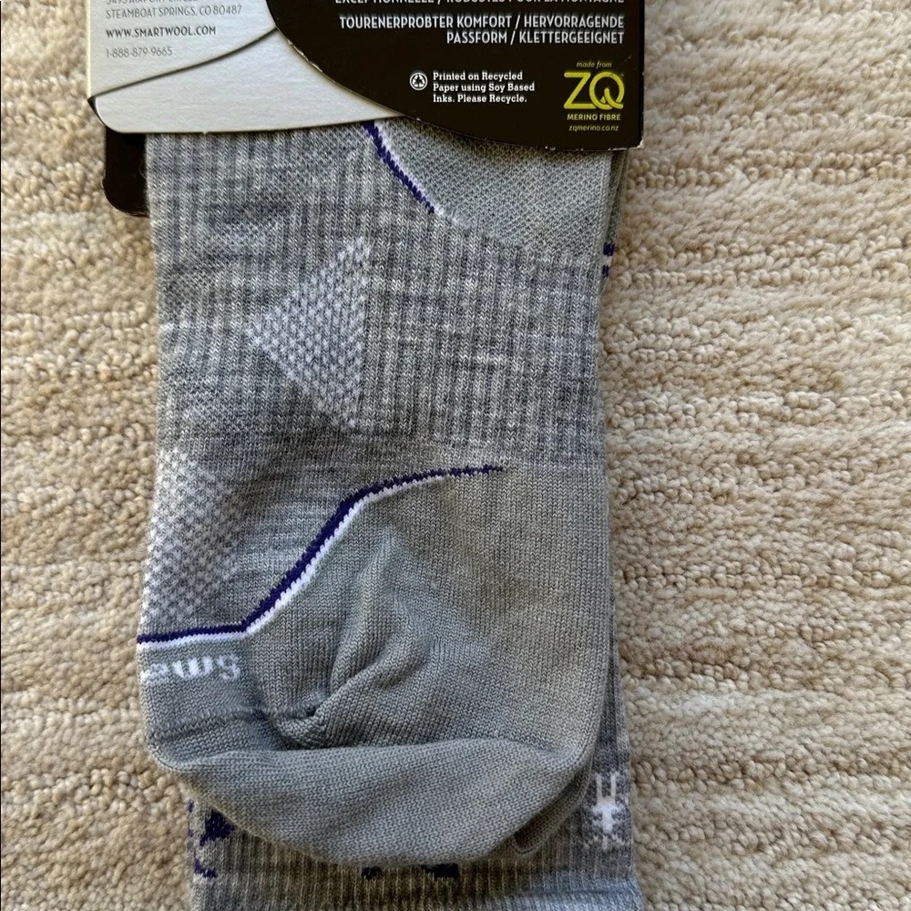NWT Smartwool Outdoor PhD Hiking Socks Ultra Light Cushion Gray